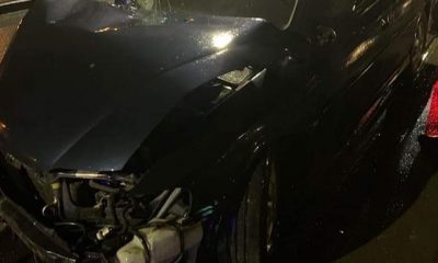 Accident Parcul Central. Un șofer turmentat a părăsit "cărarea" și s-a izbit cu mașina  de un stâlp
