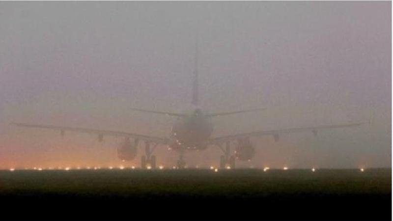 Ceața a dat peste cap zborurile la Cluj. Mai multe curse, întârziate sau anulate