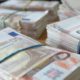 Tranzacții cu bani falși la Cluj. Două persoane au fost reținute
