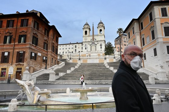 Italia a depăşit China la numărul de persoane decedate din cauza COVID-19