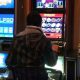 Evaziune fiscală cu jocuri de noroc. Aparate modificate şi la Cluj