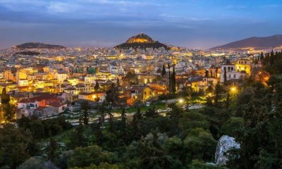Sute de turişti din ţară pleacă în vacanţă în Grecia şi Bulgaria