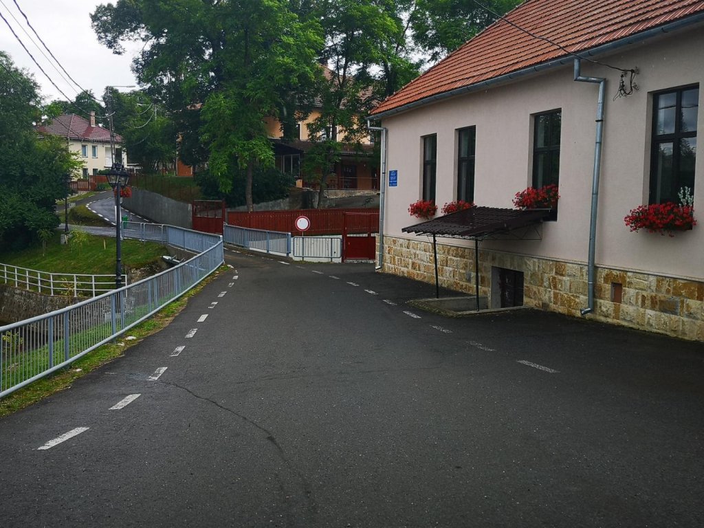 Circulaţie restricţionată pe un drum din Cluj din cauza condiţiilor meteo
