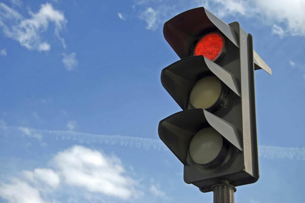 Noi semafoare la treceri pe străzi intens circulate din Cluj-Napoca