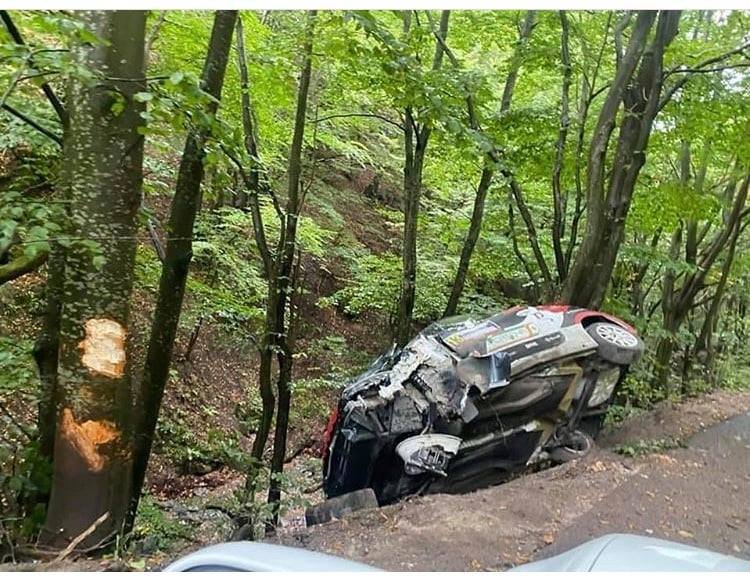 Încă un accident la Transilvania Rally. Un pilot a fost transportat la spital