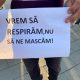 "Vrem să respirăm, nu să ne mascăm". Primul protest anti mască în şcoli la Cluj-Napoca