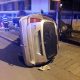 Mașină răsturnată pe strada Maramureșului. Șoferul și-a abandonat autoturismul