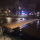 Cascadorie periculoasă lângă Cluj Arena. Un BMW a plonjat în apele înghețate ale Someșului
