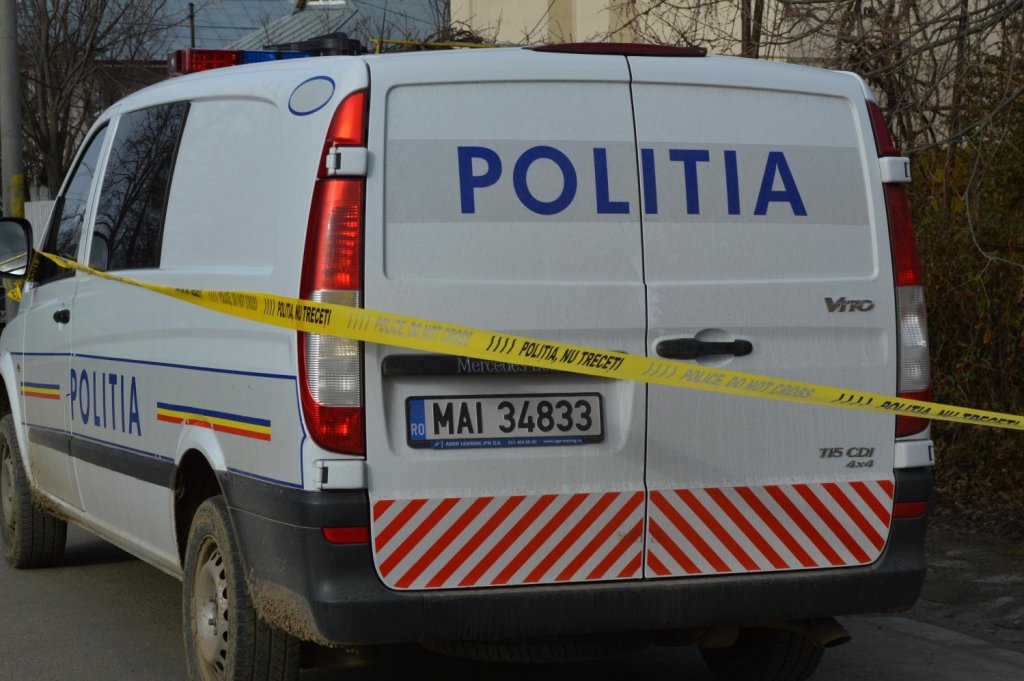 Accident teribil în Cluj: mai multe mașini implicate, o persoană transportată la spital