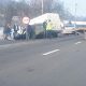 Două mașini au plonjat în șanț, după un accident pe o șosea din Cluj