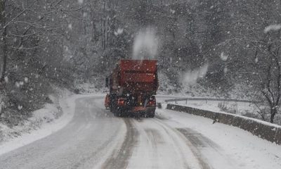 566 de tone de antiderapant, aruncate pe drumurile înzăpezite ale regiunii Clujului