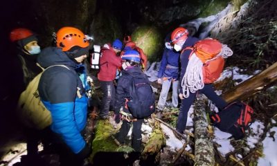 Salvamontistii din Cluj au salvat 8 tineri blocați în munți