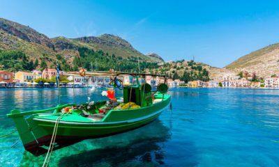 Insula din Grecia liberă de COVID care îşi aşteaptă turiştii. Toți locuitorii au fost vaccinați