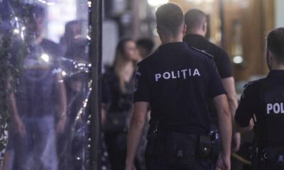 Majorat cu 70 de persoane, curmat de polițiști la un restaurant din Cluj