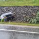 O mașină a zburat de pe drum pe Autostrada Transilvania