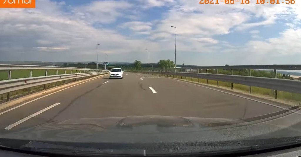 Șofer inconștient surprins pe contra-sens pe A3 lângă Turda! A fost la un pas de un impact mortal