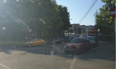 Șoferii din Cluj Napoca sunt exasperați de cei care au gândit sensurile unice: „Ocolim un km pentru 50 de metri de sens unic”