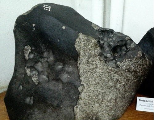 Povestea celui mai mare meteorit căzut vreodată în România, lângă localitatea clujeană Mociu