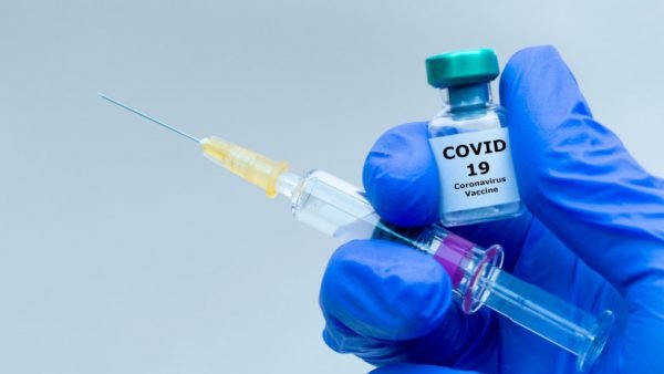 Vaccinarea reduce cu 90% spitalizarea și decesele din cauza Covid-19 (STUDIU FRANTA)