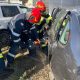 Accident rutier grav pe Bulevardul Muncii: Au intervenit cu un modul de descarcerare pentru a desface portiera autoturismului avariat