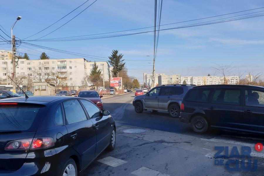 Localnicii din Borhanci solicită semaforizarea intersecției gâtuite: „Comisia de circulație este suverană... Acolo toate lucrările sunt blocate, până când nu se face centura”