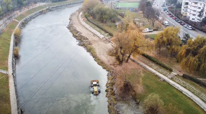(Video) Cluj: Filmare aeriană cu lucrările de amenajare a malurilor Someșului