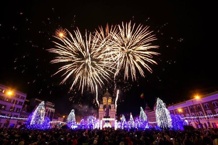 Cluj-Napoca. Focurile de artificii din noaptea de REVELION au fost ANULATE - E fain la Cluj!