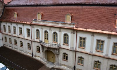 FOTO. Fatada interioara a Palatului Bánffy a fost reabilitata. Palatul a fost construit acum 250 de ani - E fain la Cluj!