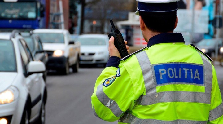 S-au tras focuri de armă azi în Cluj. Un polițist a fost lovit intenționat de un șofer