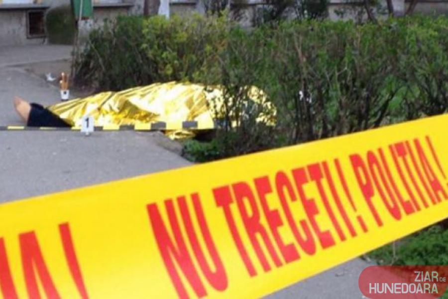 Sinucidere în cartierul Gheorgheni - Un tânăr de 22 de ani din Brașov s-a aruncat de la etaj