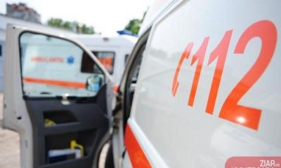 Un mort și doi răniți într-un accident în Sânmărghita. O autoutilitară a intrat pe contrasens. Traficul este blocat