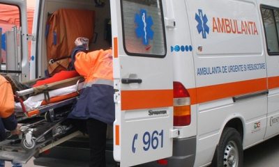 Copil lovit de mașină la Dej. A fost transportat la spital