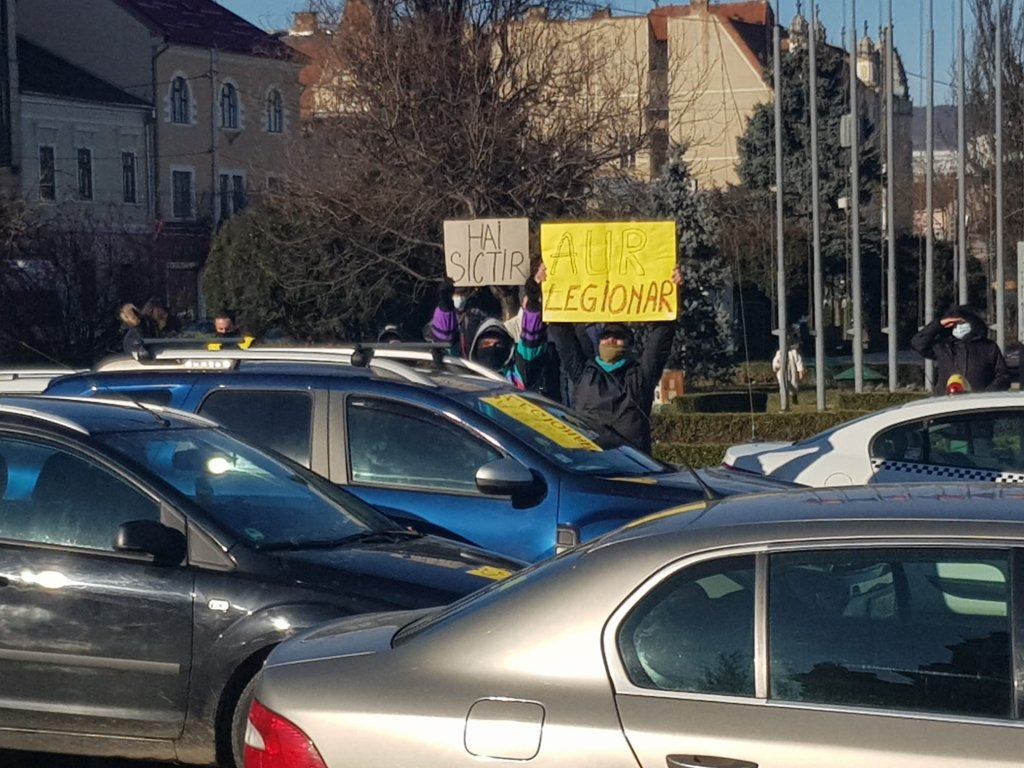 Cum a fost primit liderul AUR la Cluj-Napoca: „Hai SICTIR”