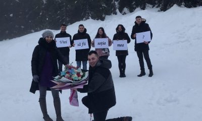 Surpriză la început de an. Un tânăr din Cluj și-a cerut iubita în căsătorie pe o pârtie din Apuseni