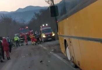 Accident GRAV la Cluj: Impact între două mașini în Băișoara. O persoană a murit