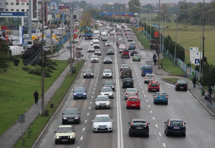 Drum de 6 benzi între Cluj Napoca și Florești. Se fac sensuri giratorii și unice 1