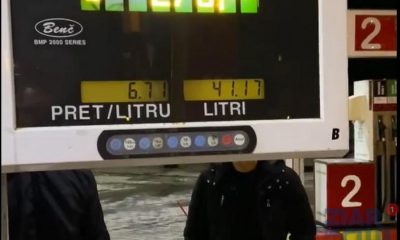 La benzinăria Euroil, aparatul dă erori grave și înregistrează prețul și după ce clienții opresc alimentarea. Angajații sunt obraznici cu șoferii – VIDEO