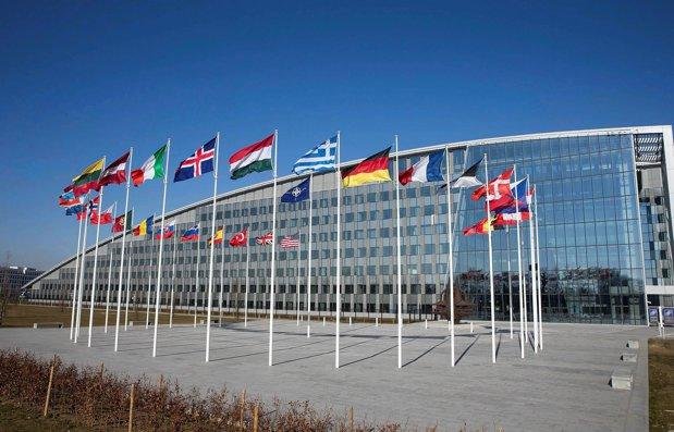 NATO își închide biroul diplomatic de la Kiev și își transferă personalul aproape de granița poloneză