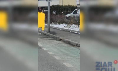 Pistele verzi de biciclete de pe strada Bună Ziua au fost deszăpezite „la gri”. Clujenii reclamă: „Tot Clujul e plin de jeg și mâzgă pe carosabil și trotuare”