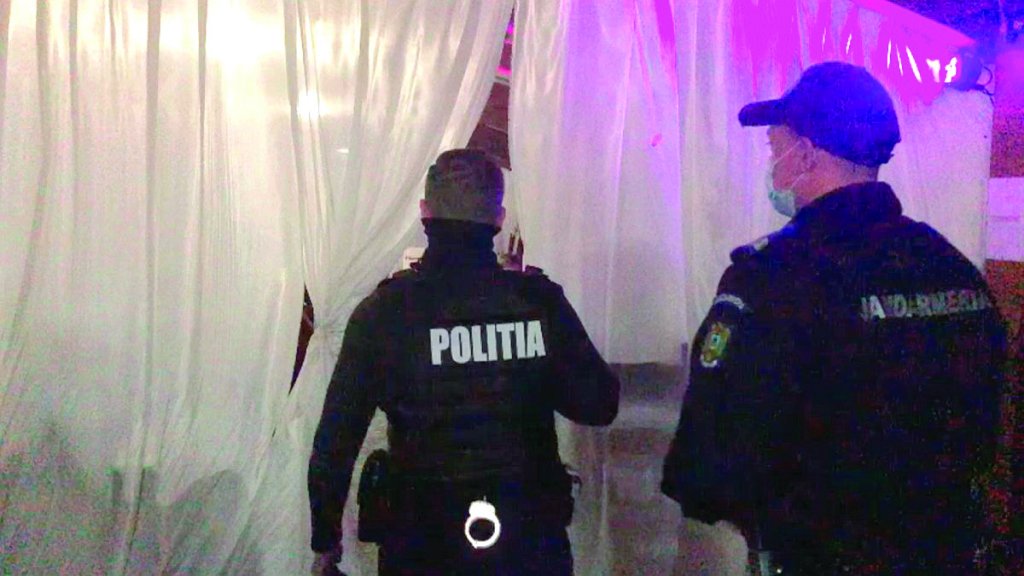 Razie de amploare în weekend la Cluj. Polițiștii au luat la puricat restaurantele și barurile