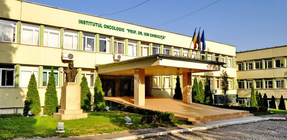 Ucrainienii vor primii servicii medicale gratuite. Pacientii oncologici asteptati la spitalul din Cluj - E fain la Cluj!