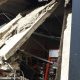 Tavanul unui supermarket din Turda s-a prăbușit. Pompierii și un echipaj SMURD intervin la fața locului