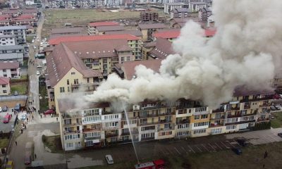 Video Cluj. 9 apartamente distruse complet, după ce un incendiu violent a izbucnit la ultimul etaj al unui bloc din Florești 1