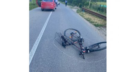 Accidente Cluj. Adolescent de 14 ani pe bicicletă, lovit mortal de o maşină. Tânără spulberată pe trecere