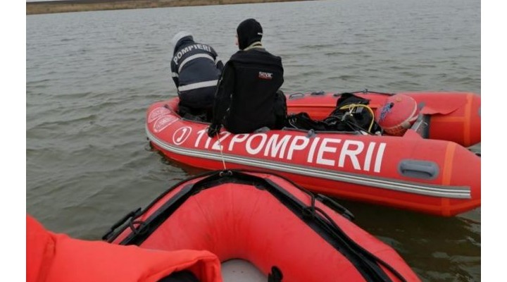 Cluj. Scafandrii au găsit corpul bărbatului dat dispărut în apele lacului Țaga Mare