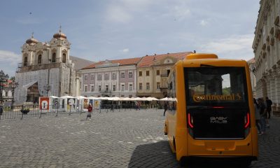 (Foto) Promis la Cluj, se face la Timișoara. Autobuzul fără șofer a circulat pe străzile din Timișoara 1