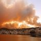 Atenţionare de călătorie pentru Grecia: caniculă, incendii și vânt puternic. Zonele cele mai vizate