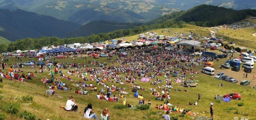 Celebrul Târg de Fete de pe Muntele Găina va avea loc la sfârșitul săptămânii. Ce au pregătit organizatorii