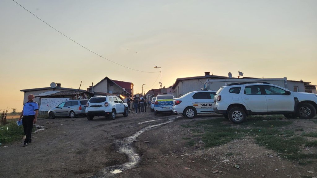 Razie a polițiștilor clujeni în Someșeni. Au fost prinși 7 infractori căutați de oamenii legii