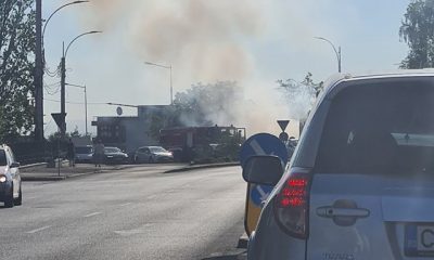 Un nou incendiu violent pe Calea Turzii. O mașină a fost distrusă de flăcări